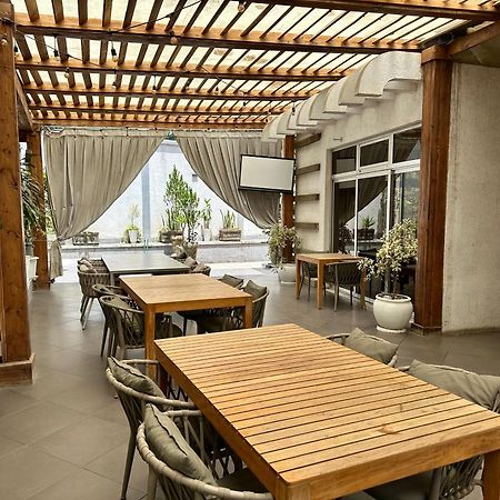 לינה וארוחת בוקר אדיס אבבה Social House מראה חיצוני תמונה