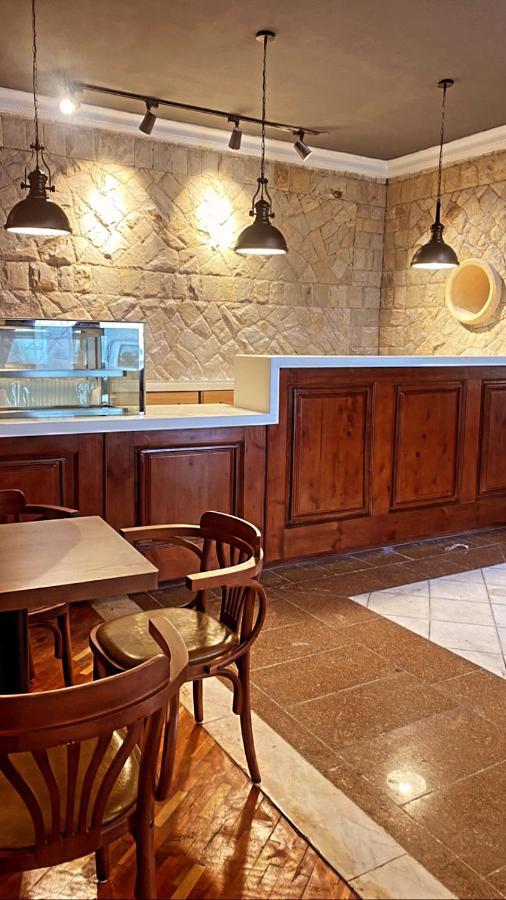 לינה וארוחת בוקר אדיס אבבה Social House מראה חיצוני תמונה