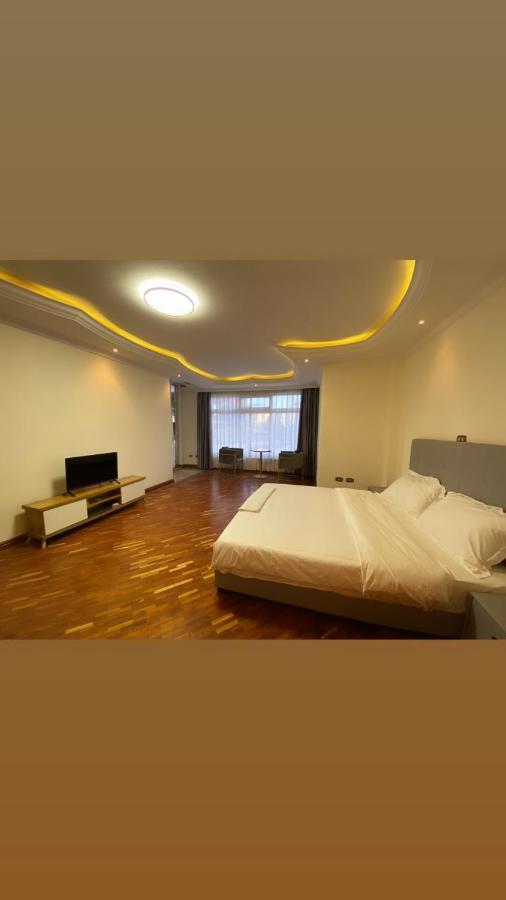 לינה וארוחת בוקר אדיס אבבה Social House מראה חיצוני תמונה